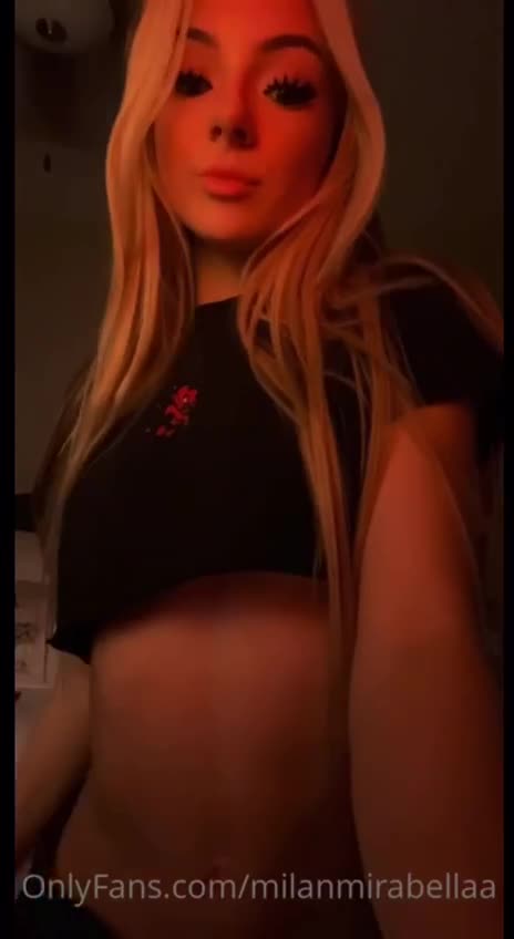 New Milan Mirabella/0nlyfans Nude show off tits!!!