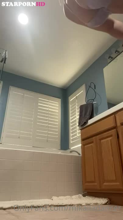 Mikaila Dancer [ Onlyfans ] – Naked Big Booty slowly twerk !!!