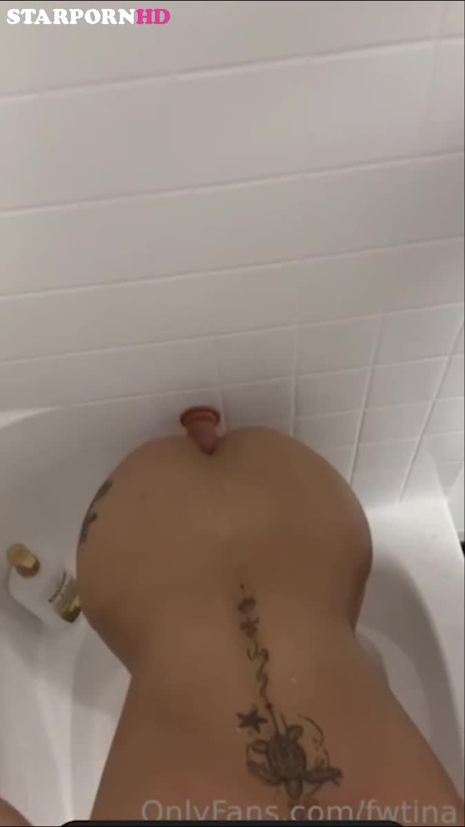 Fwtina [ Onlyfans ] Wall Dildo Fucking !!!