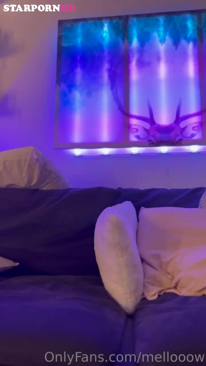 Mellooow [ Onlyfans ] New Finger Masturbate Leaked !!!